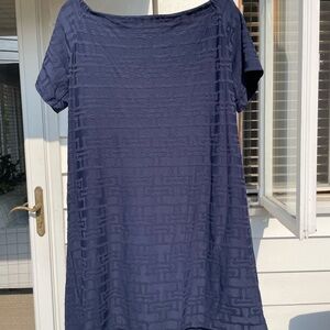 EUC J. McLaughlin! Open neck/Off shoulder, Catalina, mono-geo pattern. No flaws.